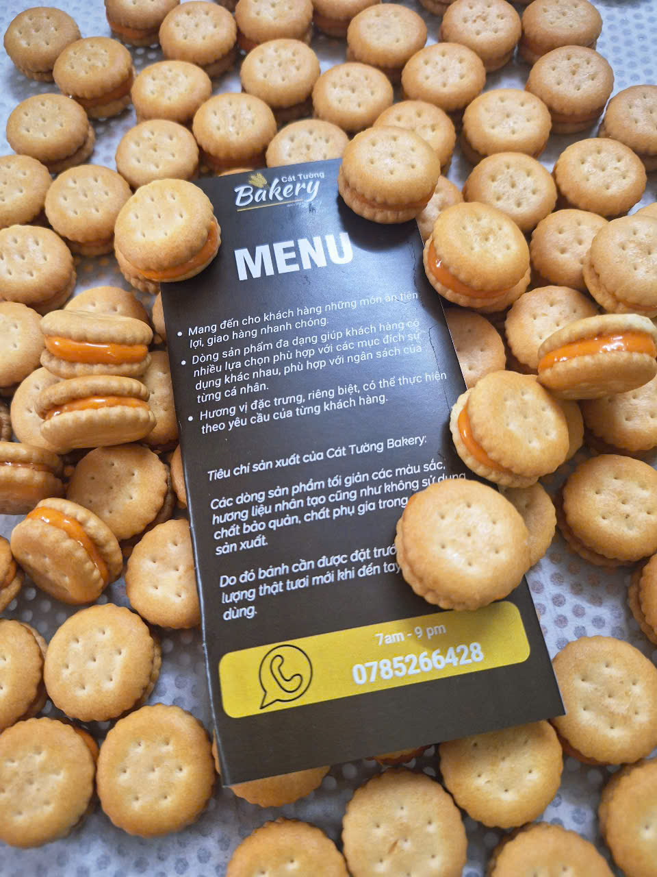 Bông Lan Trứng Muối